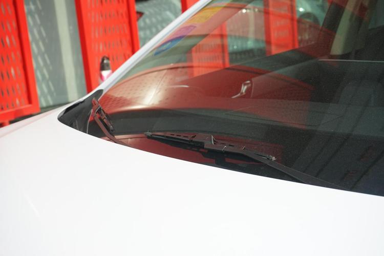 唐二代感应雨刷抖音_比亚迪唐感应雨刷