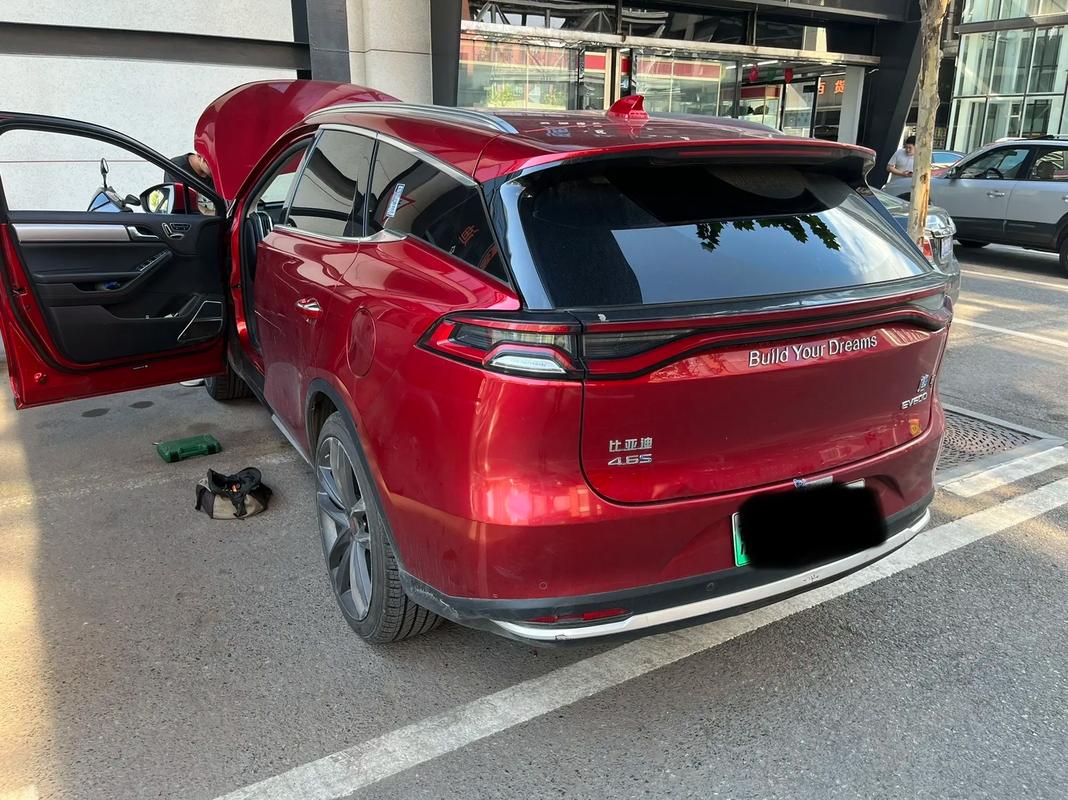 唐二代感应雨刷抖音_比亚迪唐感应雨刷